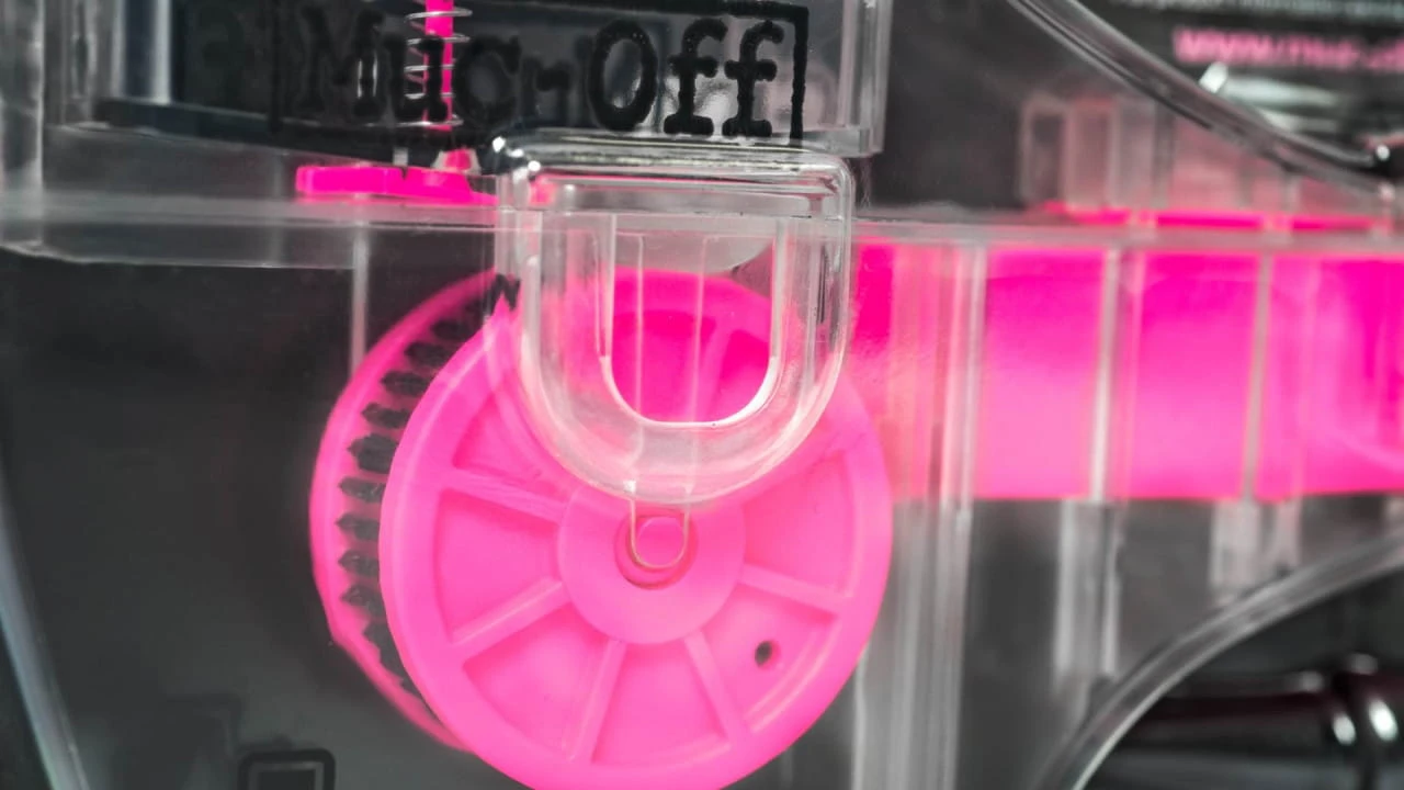 Muc-Off X3 Chain Cleaning Device Kettenreiniger Kettenreinigungsgerät (Filth Remover) - Image 4