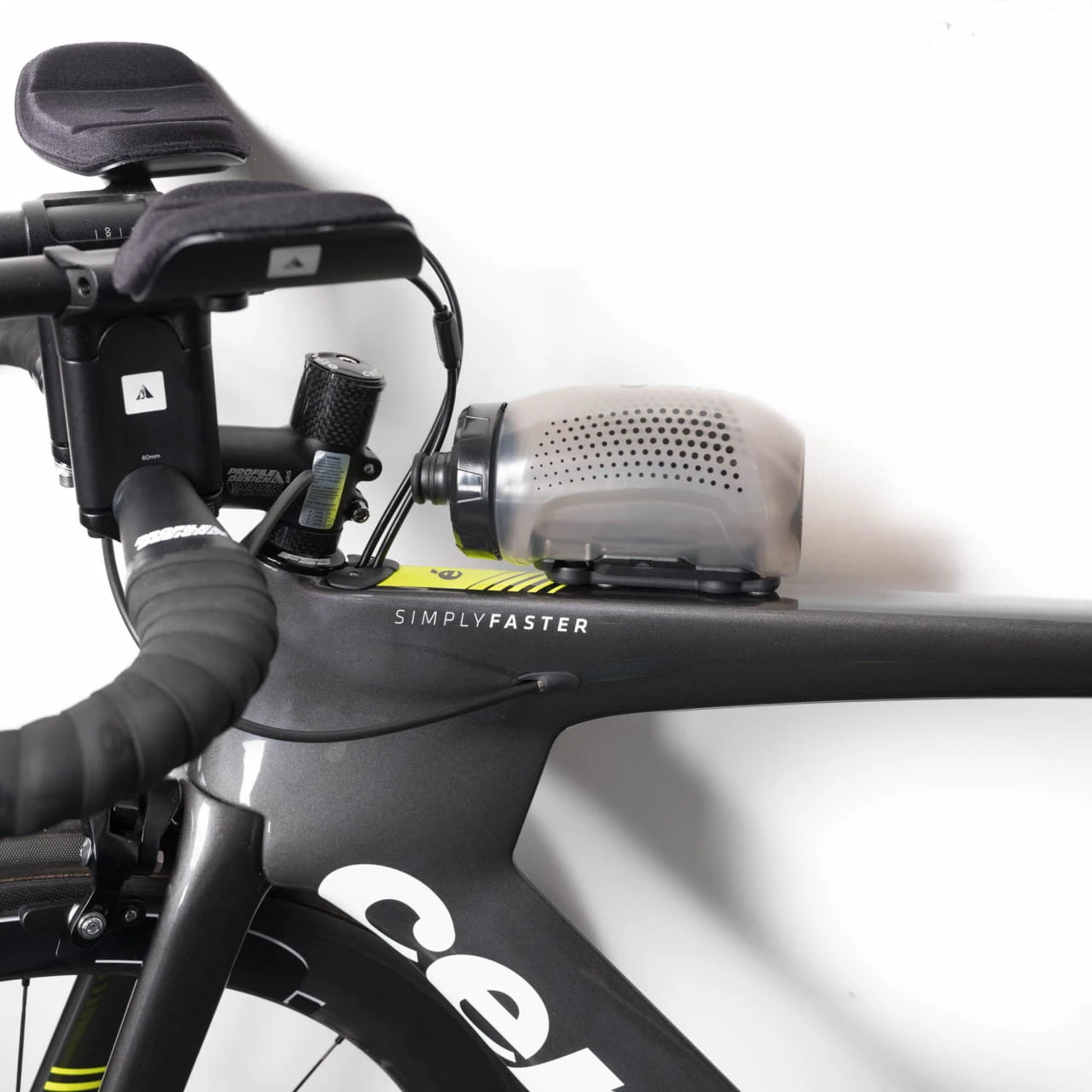 Fidlock TWIST Bottle 450 + Bike Base Transparent Black - Image 3