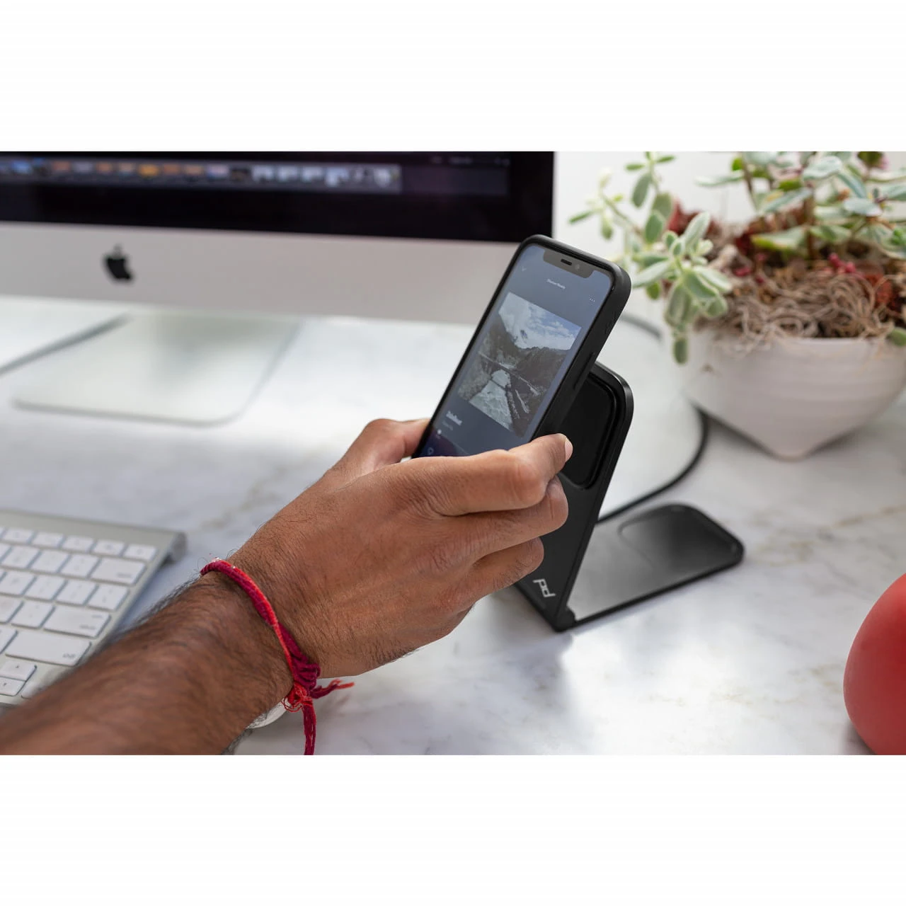Peak Design Mobile Wireless Charging Stand Ladestation - Black (Schwarz) - Image 3